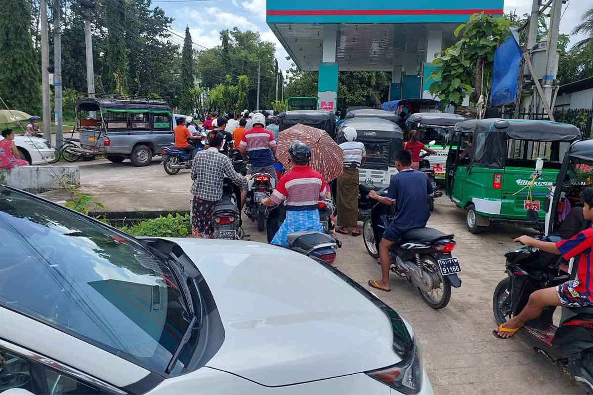 သရက်ချောင်းတွင် စက်သုံးဆီဖြည့်ရန် တန်းစီစောင့်နေသူသုံးဦး မူးမေ့လဲကျ