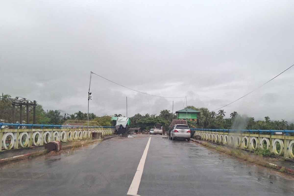 ကြေးနန်းတိုင်ဂိတ်နှင့် ဇဝဲရွာဂိတ်တွင် စစ်အာဏာရှင်တပ်က အစစ်အဆေးတင်းကျပ်