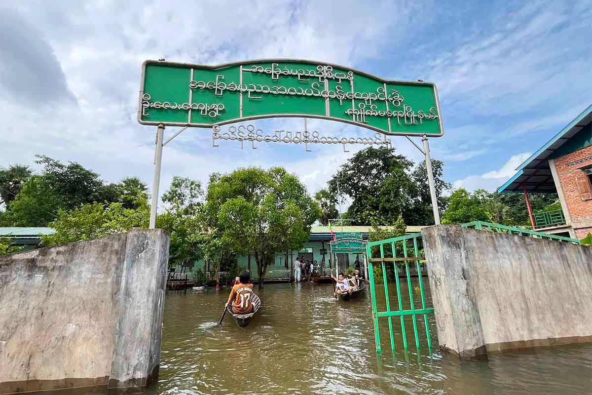 ကျိုက်မရောတွင် ရပ်ကွက်၊ ကျေးရွာ ၂၀ ကျော် ရေကြီးနစ်မြုပ်နေပြီး စာသင်ကျောင်းများ ပိတ်ထားရ