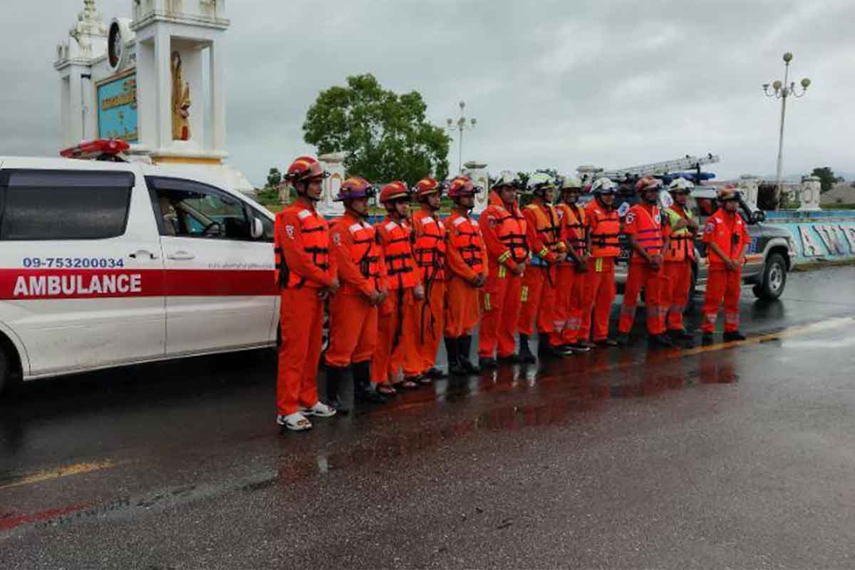 လေးမျက်နှာ ရေဘေး ထားဝယ်မြို့မှ ကယ်ဆယ်ရေးအဖွဲ့ဝင် ၁၂ ဦး သွားရောက်ကူညီ
